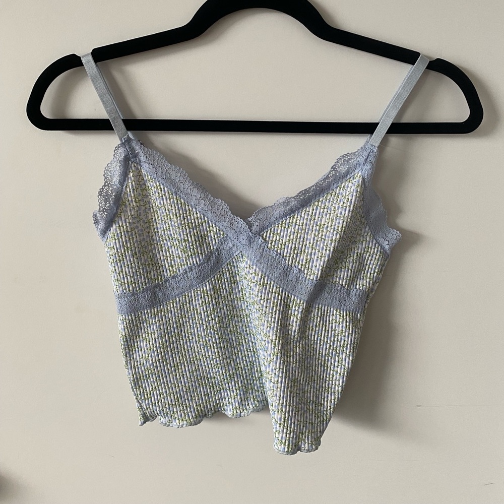 Blue floral H&M xs tanks